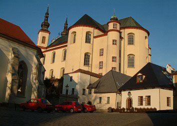 Romantic Pension Exterior